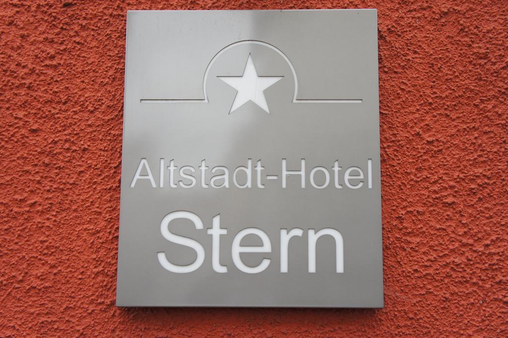 Stadt-Gut-Hotel Altstadt-Hotel Stern Neumarkt in der Oberpfalz Exterior photo